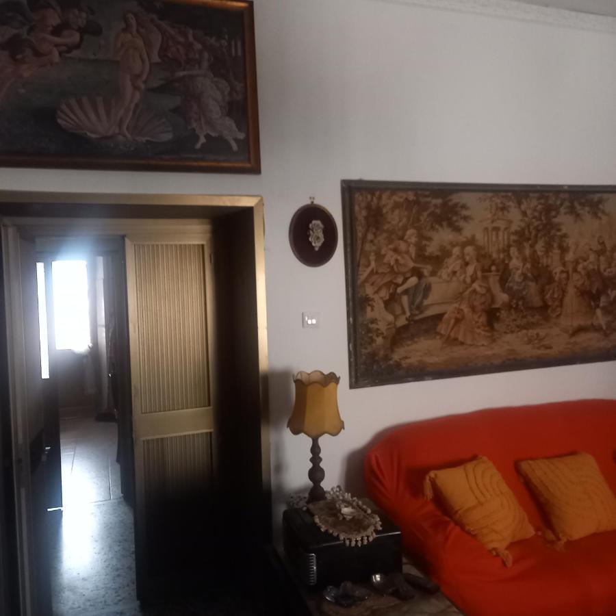 Апартаменты Il Nido Di Mamma E Babbo Чивитавеккья Экстерьер фото