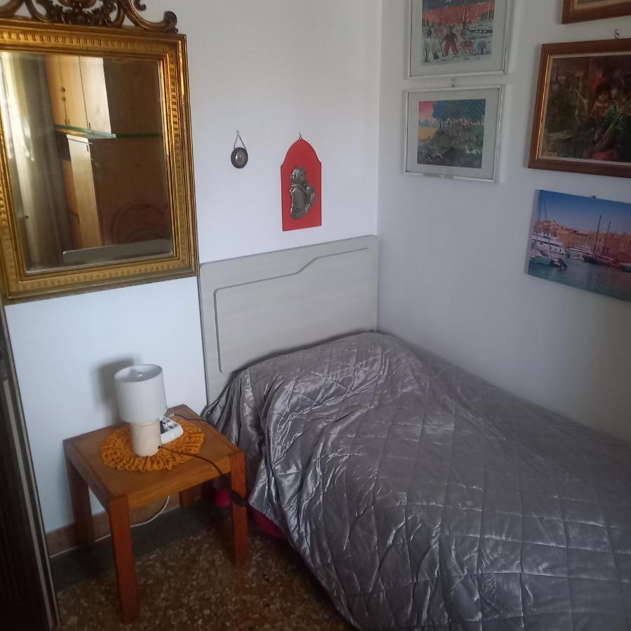 Апартаменты Il Nido Di Mamma E Babbo Чивитавеккья Экстерьер фото
