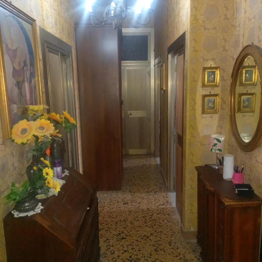 Апартаменты Il Nido Di Mamma E Babbo Чивитавеккья Экстерьер фото